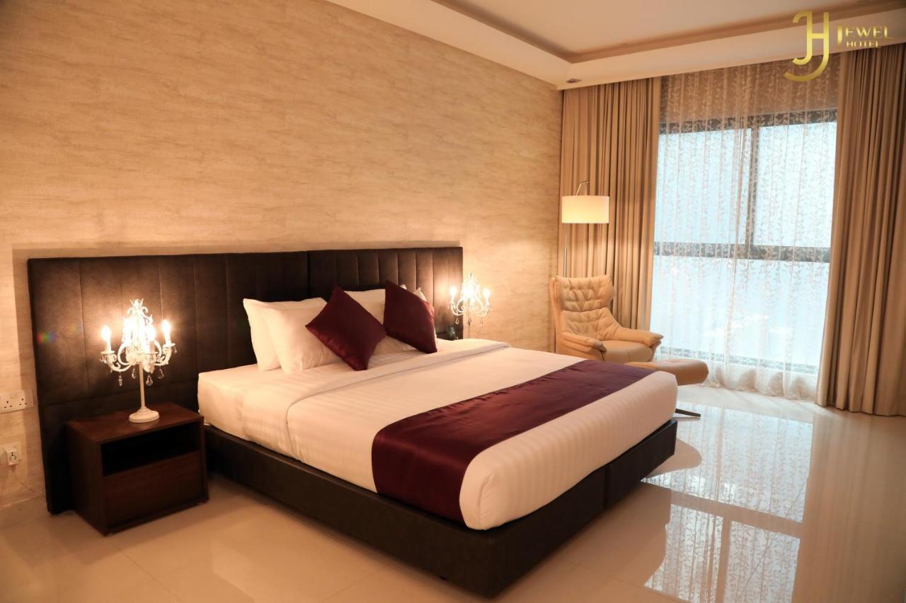 Sunday Luxury Downtown Adliya Formerly Jewel Hotel Манама Экстерьер фото